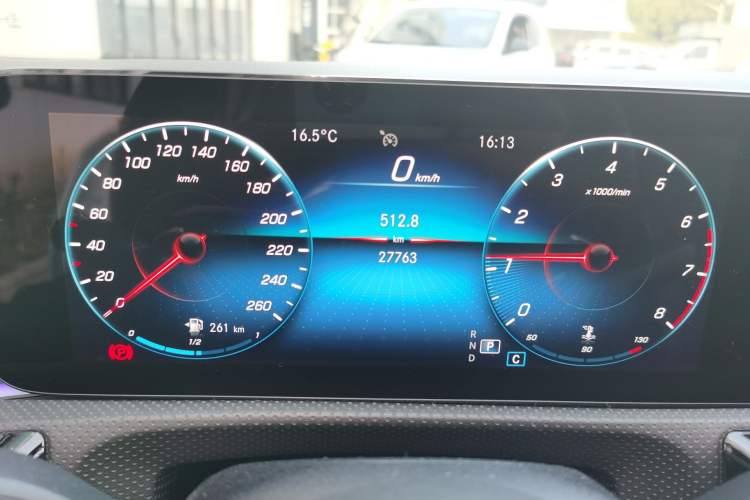 Used Mercedes-Benz A-Class 2022 Revised Version A 200 L Sport Sedan Fashionable Style