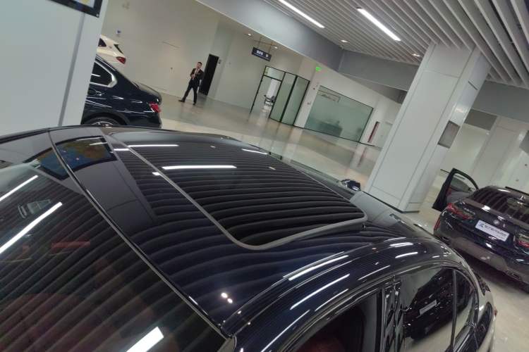 Used BMW 3 Series 2024 325i M Sport Night Edition Package Roof