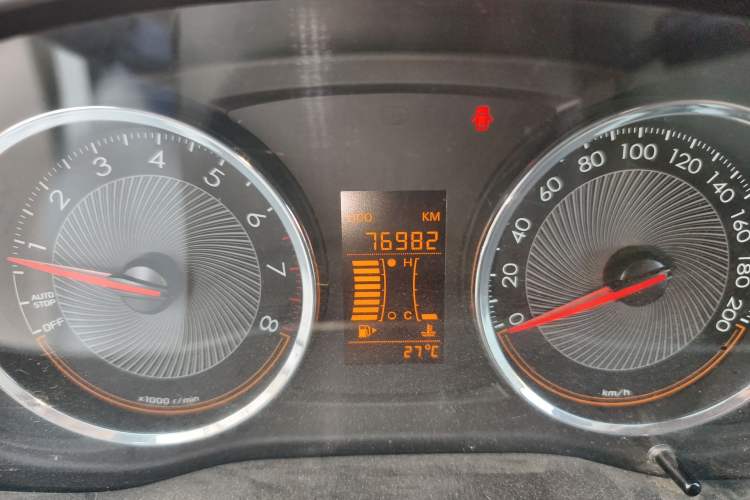 Used Chevrolet Sail 2015 Sail 3 1.3L Manual Warm Edition Odometer Close Up