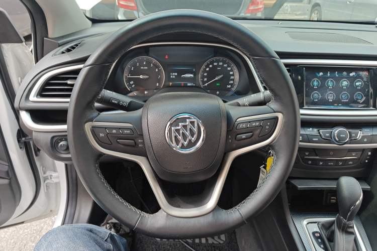Used Buick GT 2019 18T Automatic Connected Elite Model China V Standard Steering Wheel