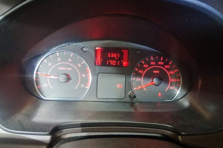 Used Wuling Hongguang V 2022 1.5L Jingqu Edition Electric-Assist LAR Instrument Cluster