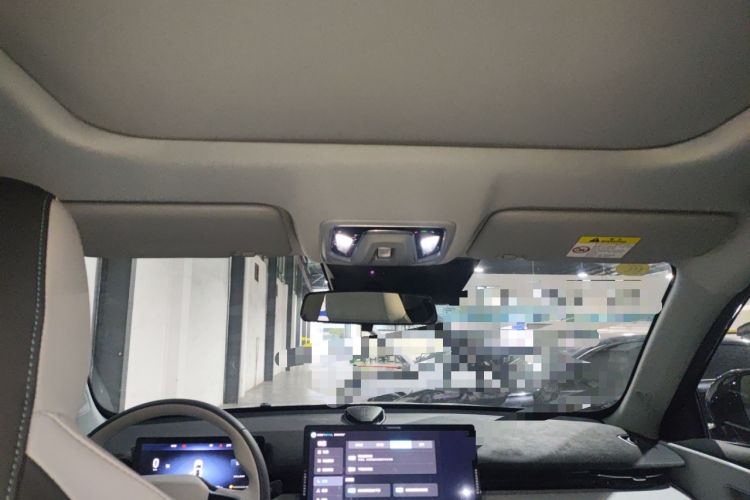 Used Changan UNI-Z New Energy 2024 Blue Whale Smart Electric iDD 125km Beyond Edition