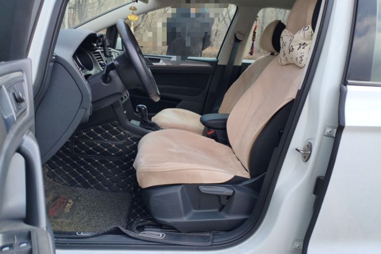 Used Volkswagen Golf Sportsvan 2018 1.6L Automatic Comfort Model
