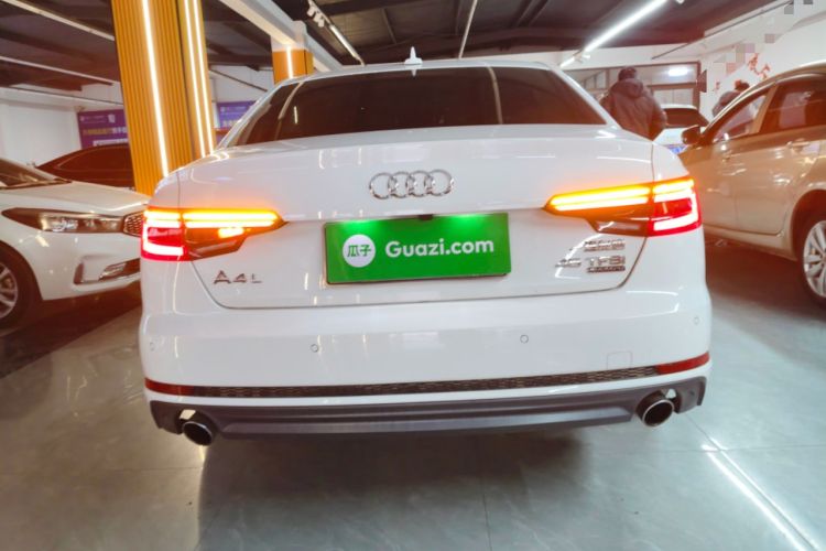 Used Audi A4L 2017 45 TFSI quattro Sport Edition
