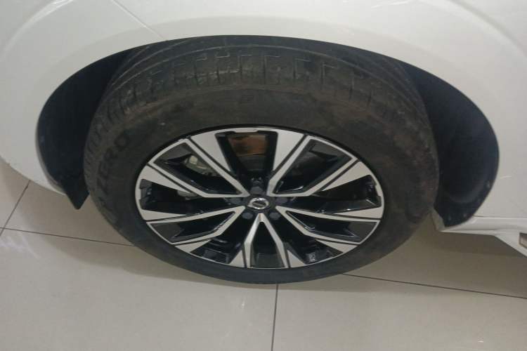 Used Volvo XC60 2023 B5 4x4 Smart Luxury Edition
