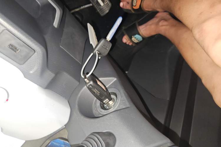 Used Chery New Energy QQ Ice Cream 2022 170km Sundae Phosphate Lithium-Ion