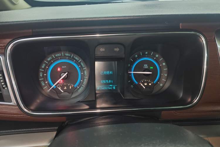 Used Buick GL8 2014 2.4L LT Luxury Business Executive Edition
