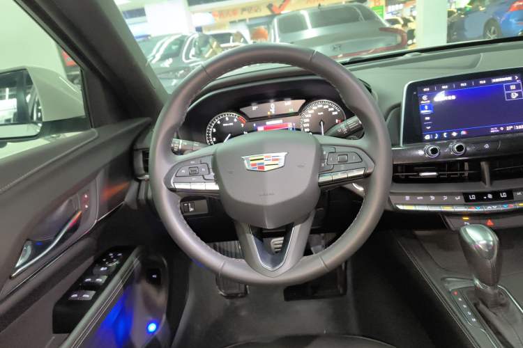 Used Cadillac CT4 2021 28T Fashion Edition