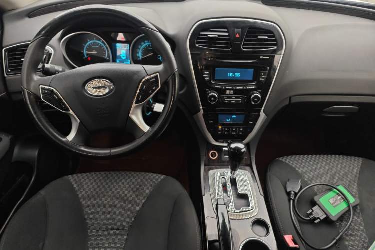 Used GAC Trumpchi GS5 Super 2015 2.0L Automatic Two-Wheel Drive Comfort Edition