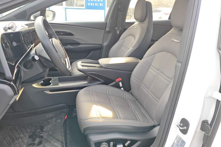 Used Hongqi EH7 2024 690 Pro