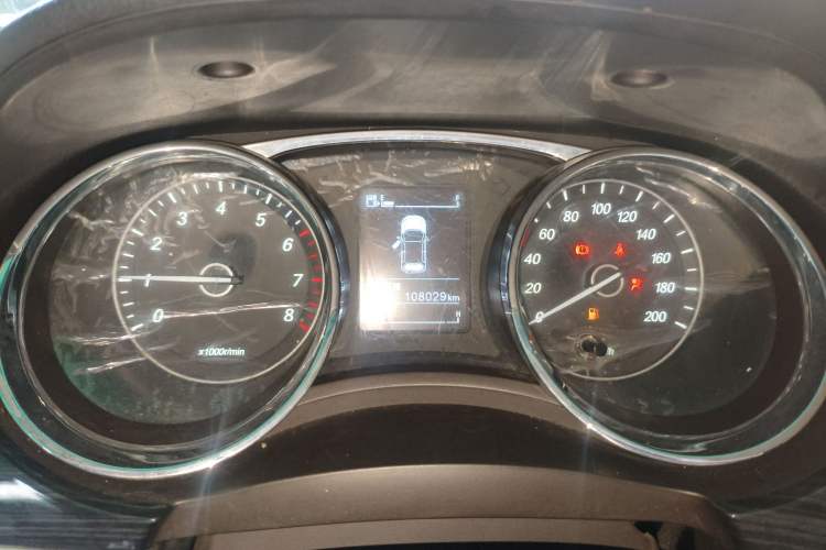 Used Baojun 730 2016 1.5L Manual Comfort Version 7 Seats China V Emission Standard Instrument Cluster