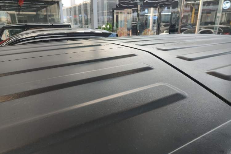 Used Jeep Wrangler 2019 2.0T Sahara Four-Door Version China VI Emission Standard