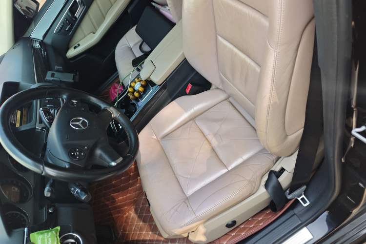 Used Mercedes-Benz E-Class 2010 E 300 L Fashion Model