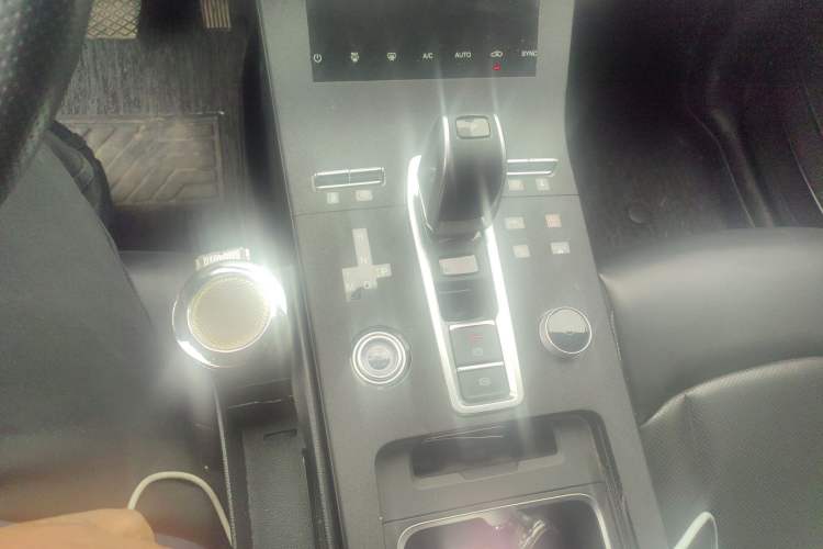 Used Chery Tiggo 8 PLUS 2021 290TGDI DCT Haoting Edition+ Gear Lever