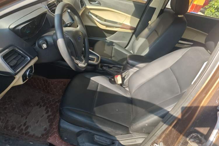 Used Ford Escort 2015 1.5L Automatic Comfort Edition