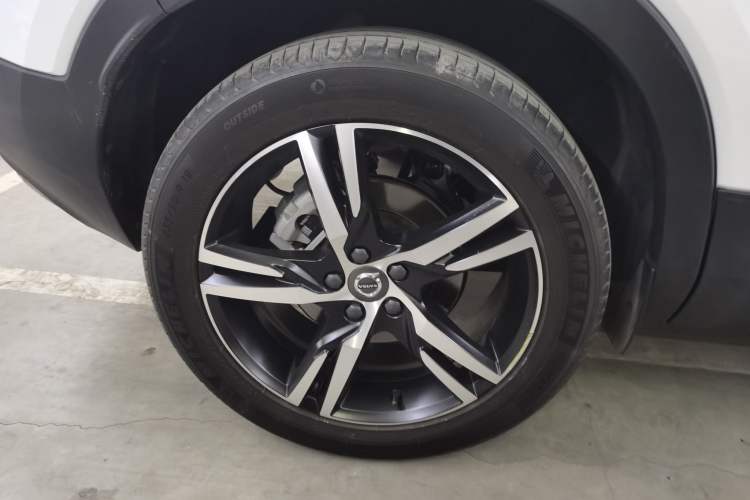 Used Volvo XC40 2021 T4 Four-Wheel Drive Smart & Sporty Edition