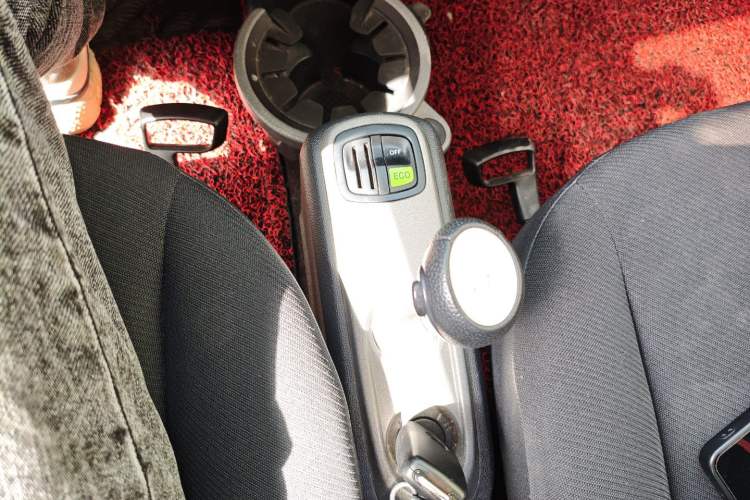 Used smart fortwo 2012 1.0 MHD Hardtop Comfort Edition Gear Lever