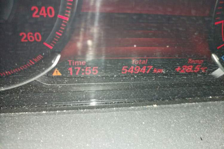 Used BMW 3 Series 2019 320Li M Sport Night Edition Odometer Close Up