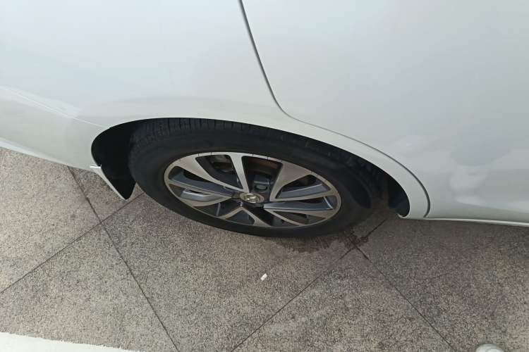 Used BAIC Senova D50 2019 1.5L Manual Prestige Version China V Right Rear Wheel Hub