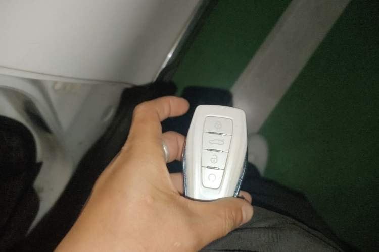 Used Karry K60 2017 1.5L Manual Flagship Model Vehicle Key