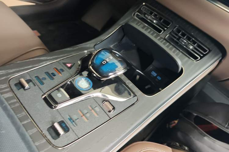 Used BYD Han 2023 DM-i Champion Edition 121KM Prestige Model
