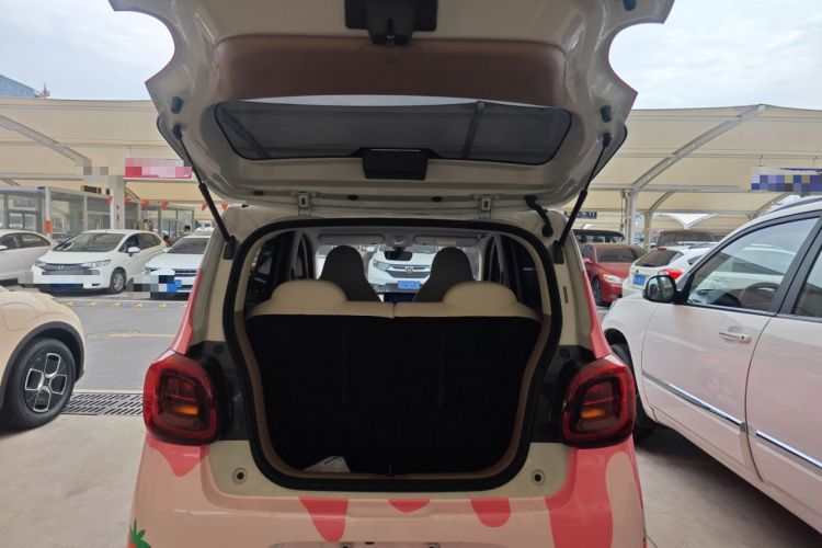 Used Wuling Hongguang MINIEV 2025 Four-Door Version Premium Edition Trunk