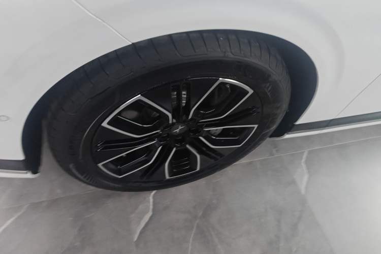 Used XPeng G9 2025 625 Long-Range Max
