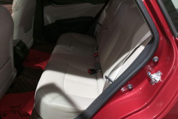 Used Buick GT 2015 15N Automatic Elite Version Left Rear Seat