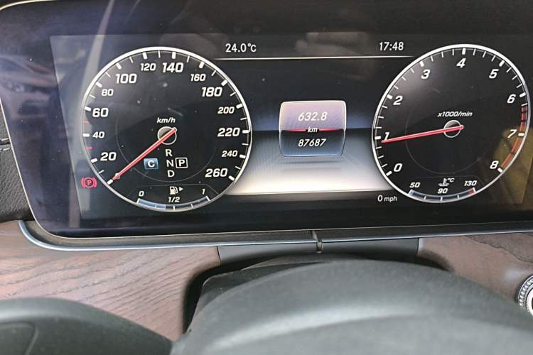 Used Mercedes-Benz E-Class 2016 E 200 L