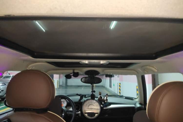 Used MINI 2011 1.6L COOPER Fun