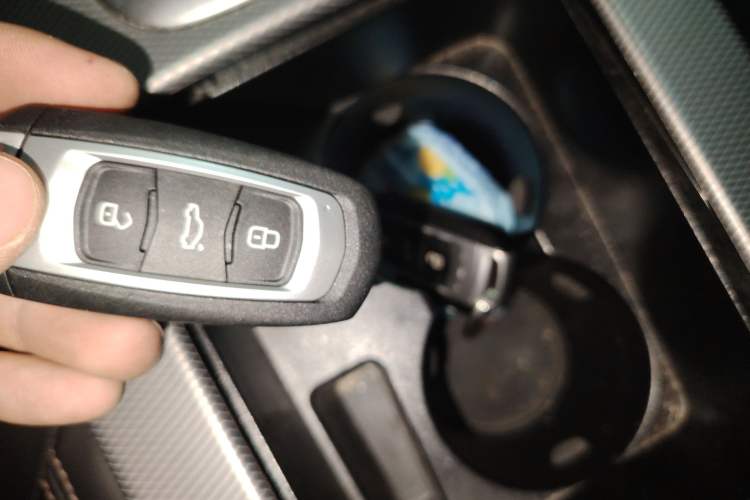 Used Geely Auto Emgrand GS 2018 Lingchao Edition 1.4T Automatic ZhenShang Smart Connectivity Model
