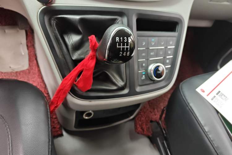 Used JAC Refine M4 2020 2.0 CTI Diesel Manual Jingrui Model China VI Standard
