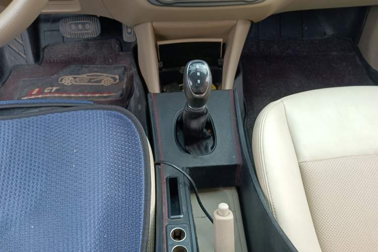 Used Dongfeng Junfeng E11K 2019 Standard Model Gear Lever