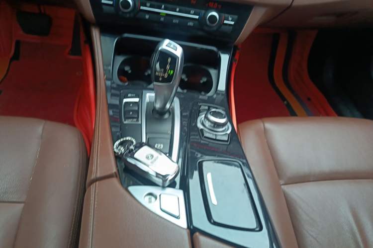 Used BMW 5 Series 2017 520Li Elegant Edition
