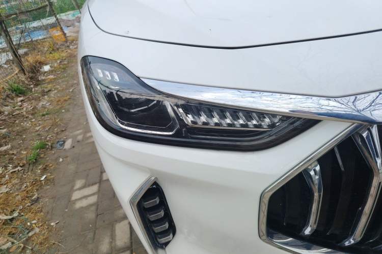 Used JETOUR X70 2024 1.5T DCT Enjoy Edition 7-Seater Right Front Headlight