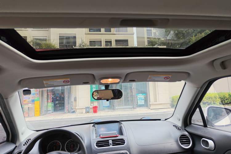 Used MG 3 2014 1.5L AMT Elite Edition
