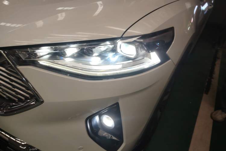 Used Haval F7x 2021 1.5T Two-Wheel Drive Smart Technology Edition Left Front Headlight