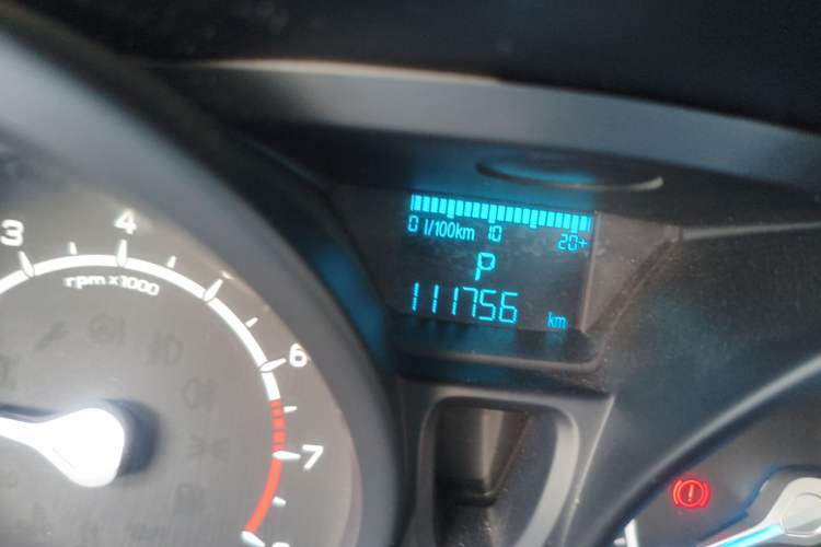 Used Ford EcoSport 2013 1.5L Automatic Fashion Model
