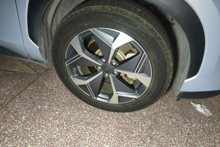 Used AION V 2023 Plus 70 Smart Tech Edition Lithium Iron Phosphate
