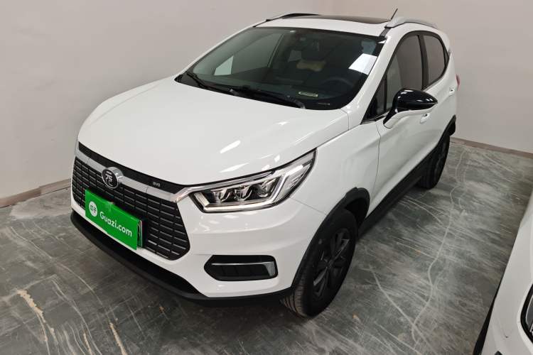 Used BYD Yuan New Energy 2019 EV360 Smart Connect Enjoyment Model