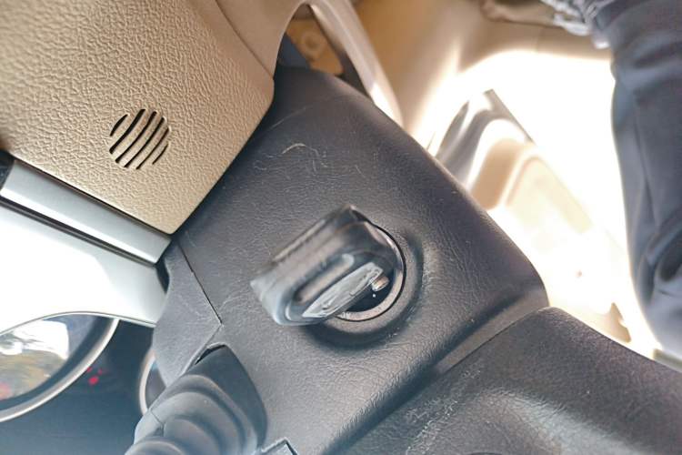 Used Buick Excelle 2011 1.6 LX-MT
