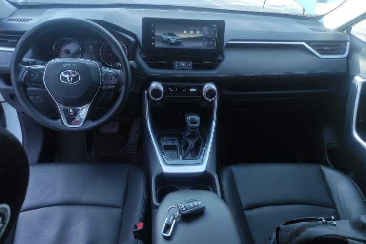 Used Toyota RAV4 2024 2.0L CVT Two-Wheel Drive Urban Edition