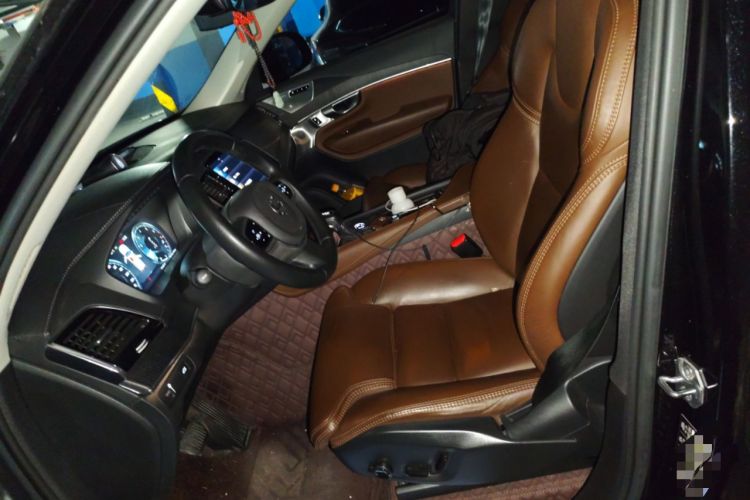 Used Volvo XC90 2020 T6 Zhiya Luxury 7-Seater Left Front Seat