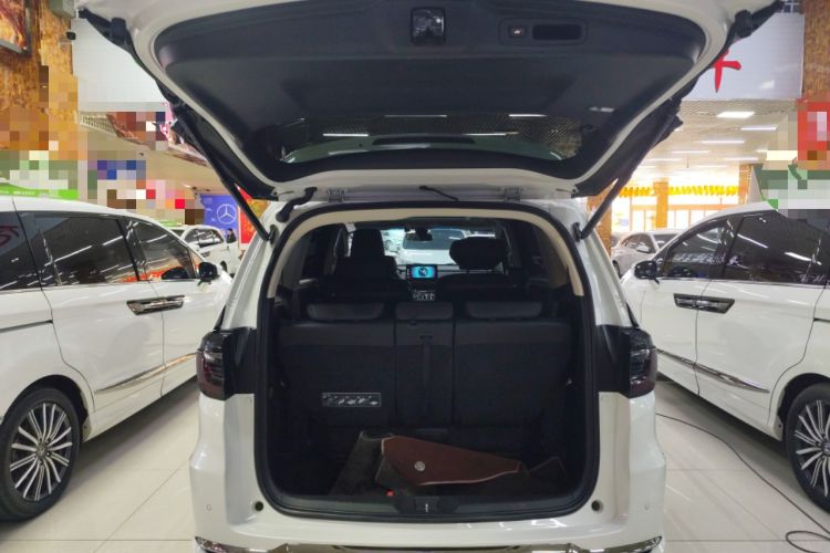 Used Honda Elysion 2022 2.0L eHEV Luxury First Edition
