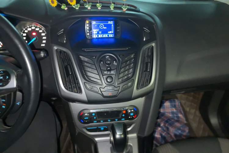 Used Ford Focus 2012 Hatchback 1.6L Automatic Fashion Edition