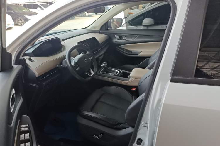 Used Changan CS55PLUS 2023 2nd Generation 1.5T DCT Light-Year Edition
