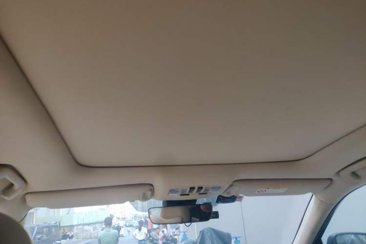 Used Toyota Highlander 2018 2.0T Four-Wheel Drive Luxury Version 7 Seats China VI Standard Headliner