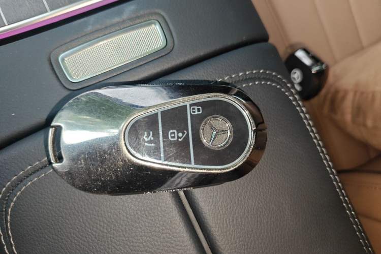 Used Mercedes-Benz E-Class 2025 Facelift E 300 L Luxury Edition