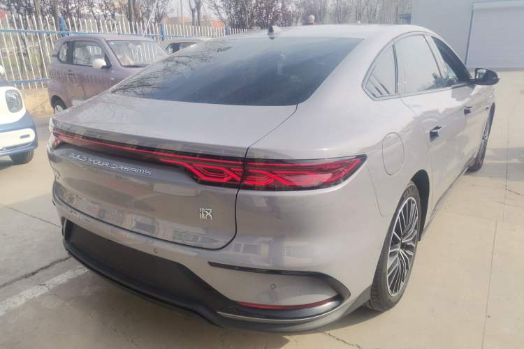 Used BYD Han 2025 EV with 701 km of Laser Radar-Enabled Intelligent Driving
