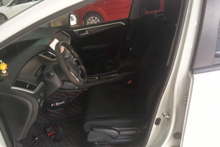 Used Honda Jade 2017 1.8L Automatic Classic Edition 5 seats